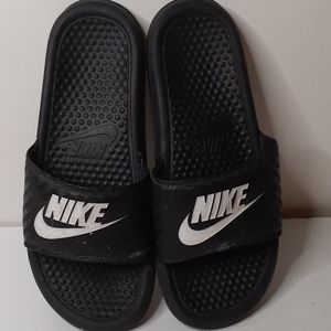Nike Women's Benassi Slide Sandals